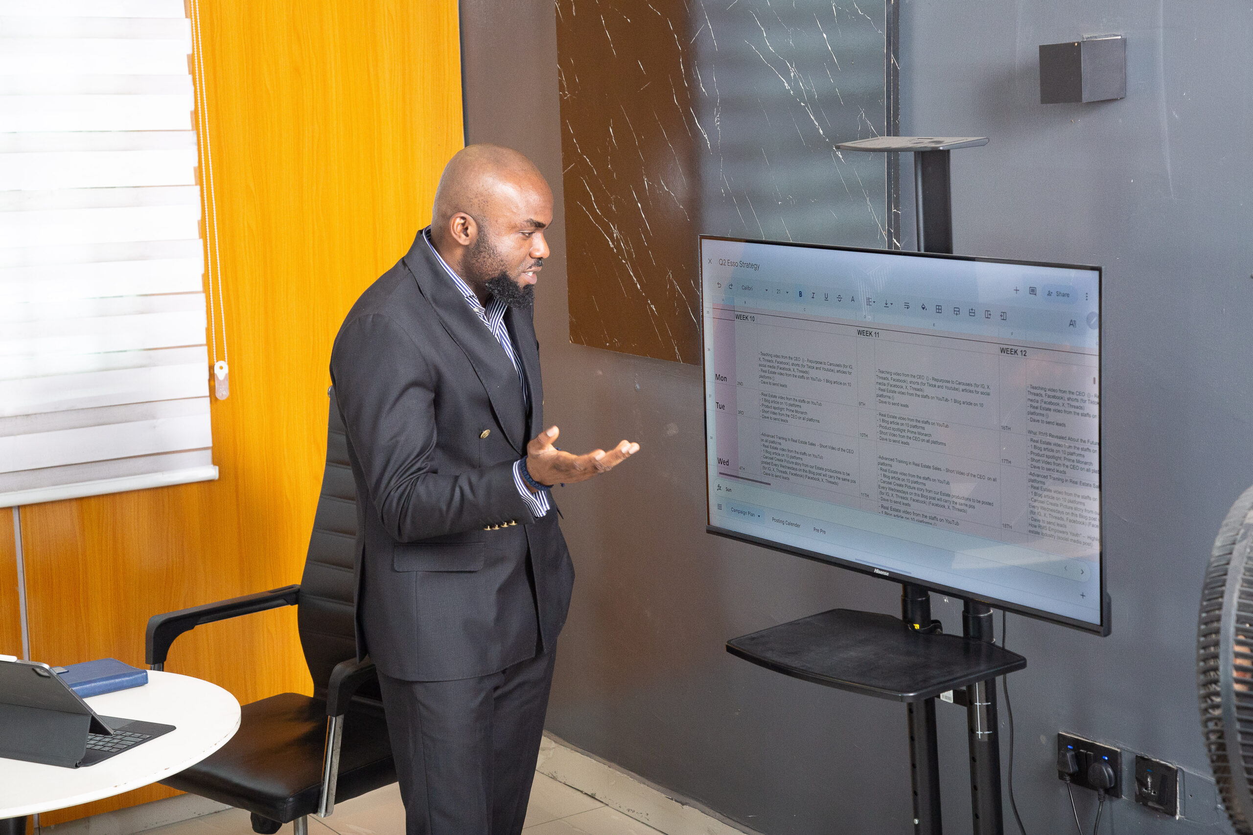 Read more about the article How Dr. Smith Ezenagu Is Leading Nigeria’s Property-Tech Revolution